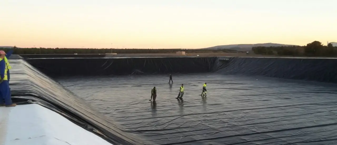 Water reservoirs